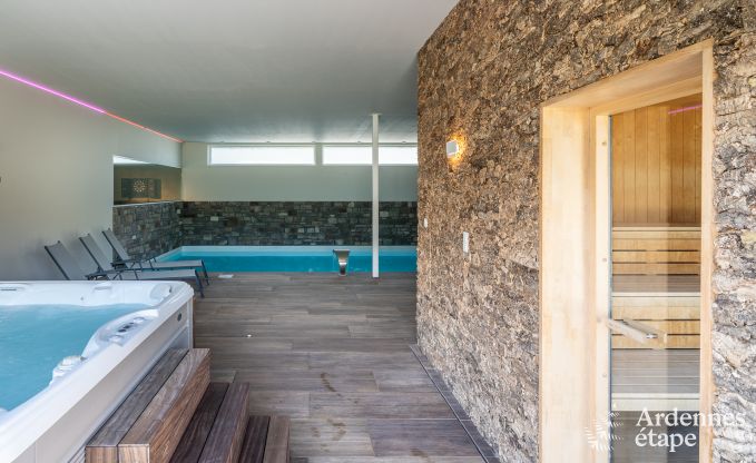 Ruime luxevilla in Daverdisse voor 22 personen met 11 slaapkamers, binnenzwembad, sauna en jacuzzi