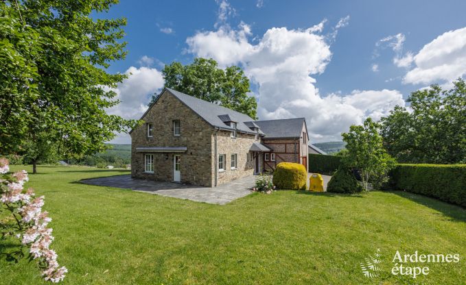 Vakantiehuis in Daverdisse voor 13/14 personen in de Ardennen