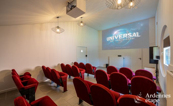 Buitengewoon in Dinant voor 50 personen in de Ardennen