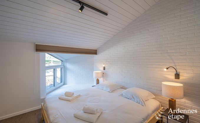 Buitengewoon in Dinant voor 50 personen in de Ardennen