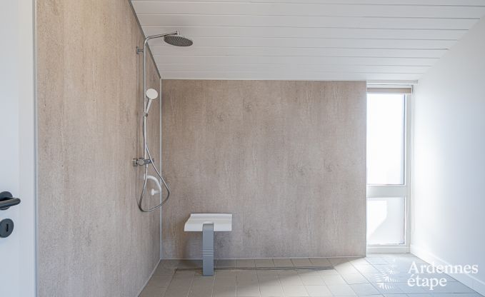 Buitengewoon in Dinant voor 50 personen in de Ardennen