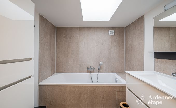 Buitengewoon in Dinant voor 50 personen in de Ardennen