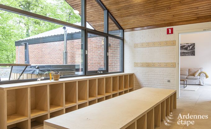 Buitengewoon in Dinant voor 33 personen in de Ardennen