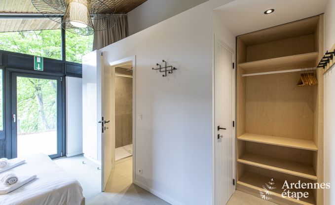 Buitengewoon in Dinant voor 33 personen in de Ardennen