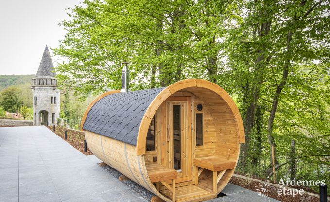 Buitengewoon in Dinant voor 33 personen in de Ardennen