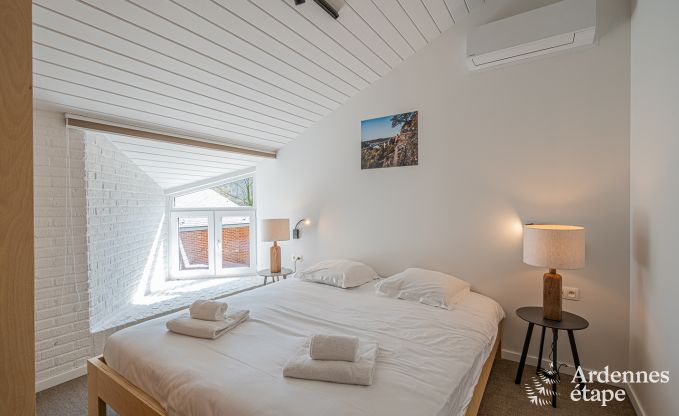 Buitengewoon in Dinant voor 50 personen in de Ardennen