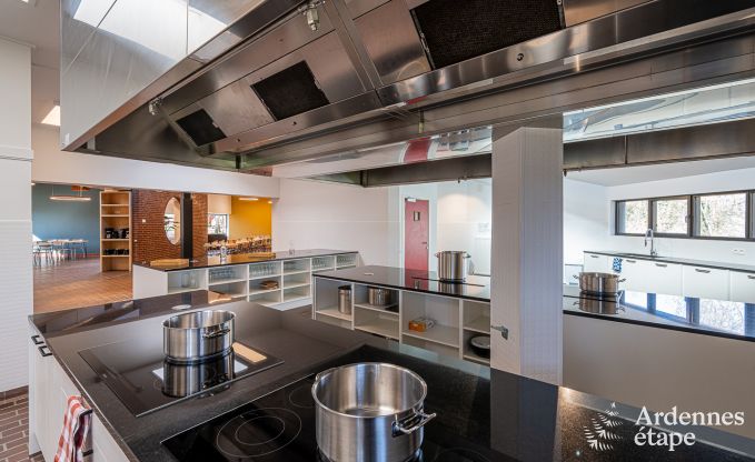 Buitengewoon in Dinant voor 50 personen in de Ardennen