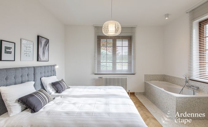 Luxe villa in Dinant voor 14 personen in de Ardennen