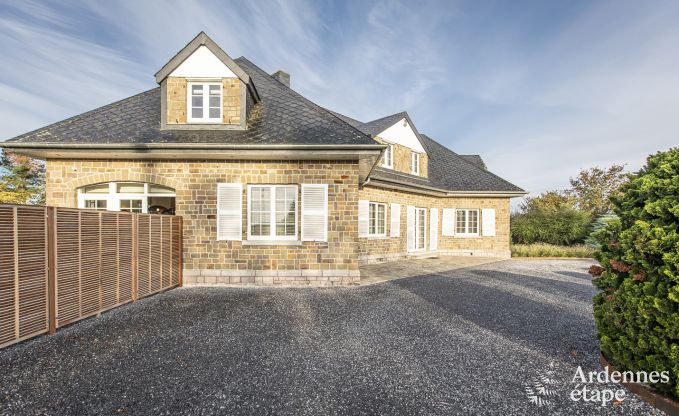 Luxe villa in Dinant voor 14 personen in de Ardennen