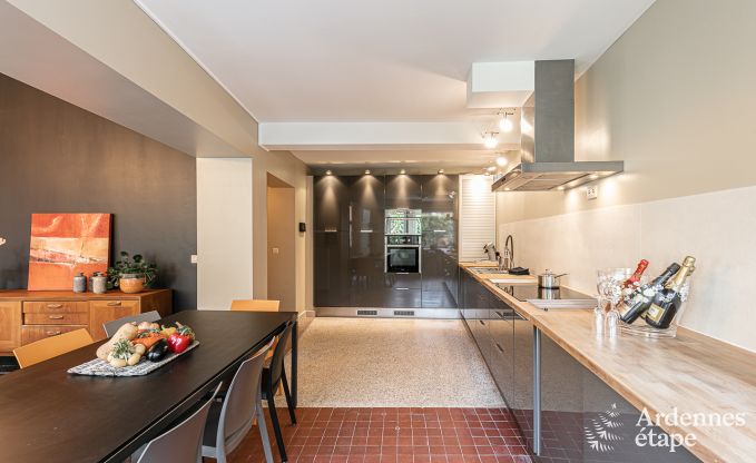 Herenhuis in Dinant voor 12/14 personen in de Ardennen