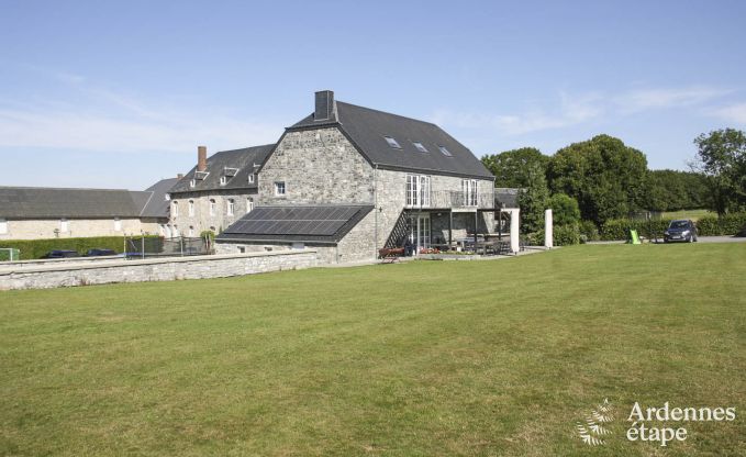 Vakantiehuis in Dinant voor 28 personen in de Ardennen
