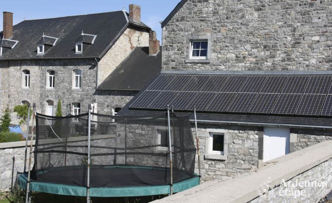 Vakantiehuis in Dinant voor 28 personen in de Ardennen