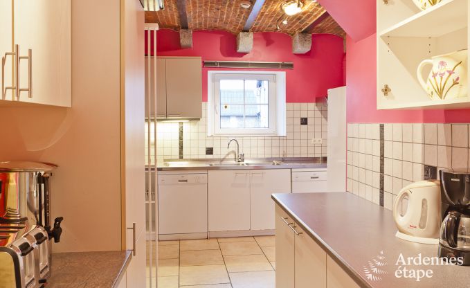 Vakantiehuis in Dinant voor 28 personen in de Ardennen