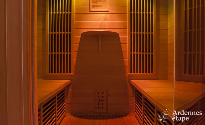 Vakantiehuis in Dinant voor 28 personen in de Ardennen