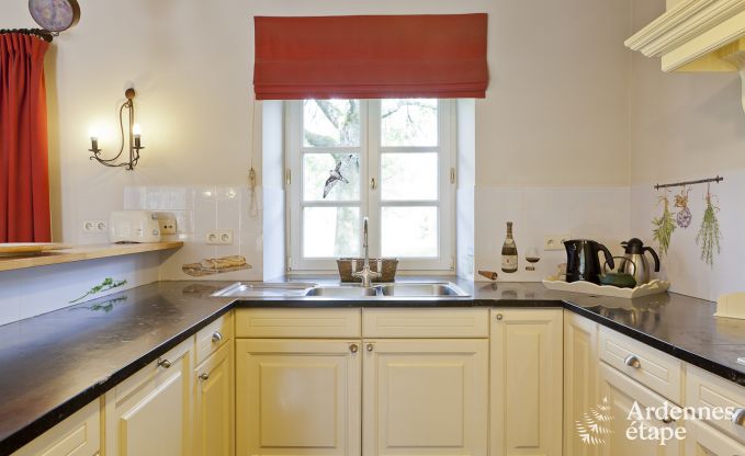 Vakantiehuis in Dinant voor 12 personen in de Ardennen