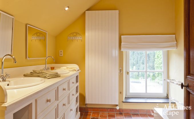 Vakantiehuis in Dinant voor 26 personen in de Ardennen