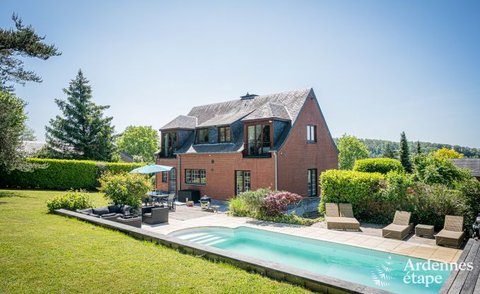 Vakantiehuis in Dinant voor 8/9 personen in de Ardennen