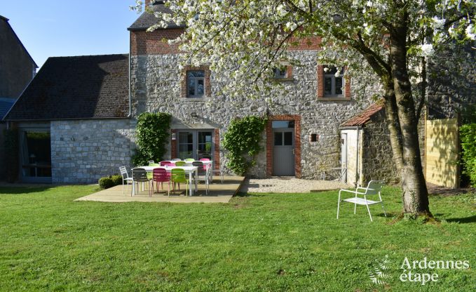 Vakantiehuis in Dinant voor 15 personen in de Ardennen