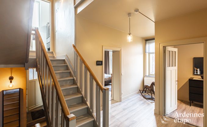 Herenhuis in Dinant voor 12/14 personen in de Ardennen