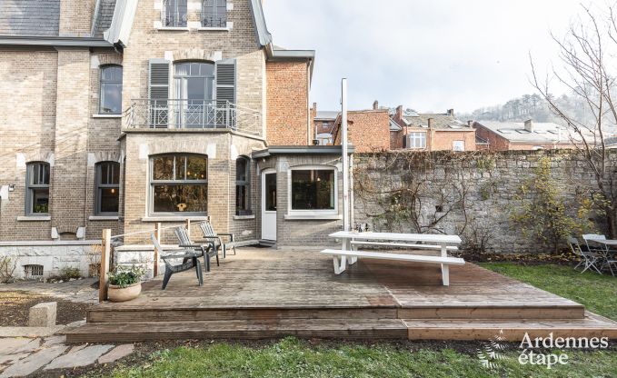 Herenhuis in Dinant voor 12/14 personen in de Ardennen