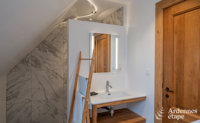 Vakantiehuis in Dinant voor 15 personen in de Ardennen