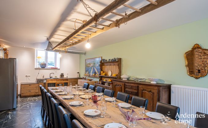 Vakantiehuis in Dinant voor 15 personen in de Ardennen