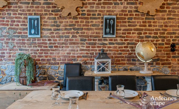 Vakantiehuis in Dinant voor 15 personen in de Ardennen