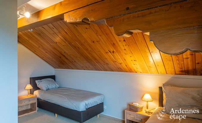 Chalet in Dion voor 12/14 personen in de Ardennen
