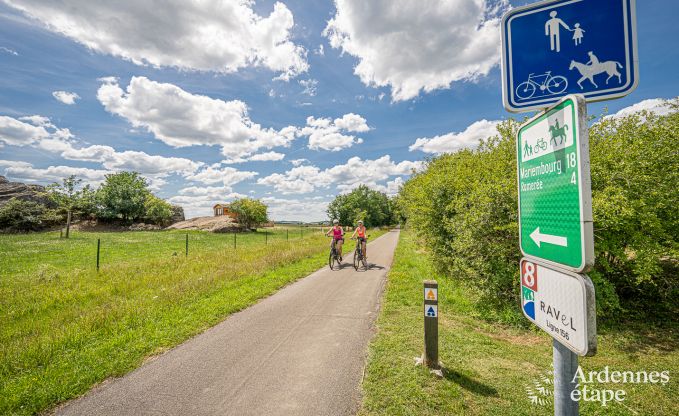 Buitengewoon in Doische voor 2/4 personen in de Ardennen