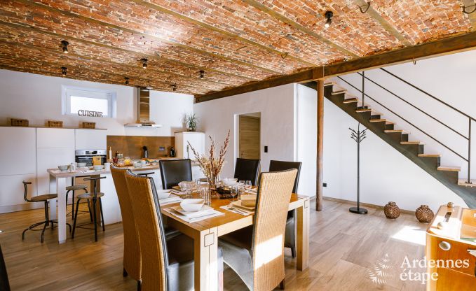 Charmant vakantiehuis in Doische voor 8 personen met priv�zwembad, tuin en barbecue