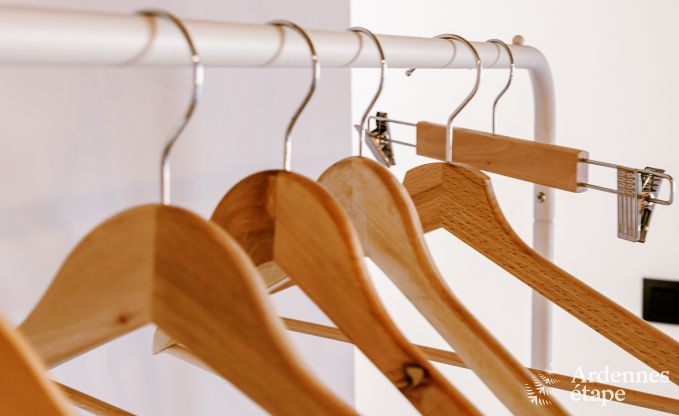 Charmant vakantiehuis in Doische voor 8 personen met priv�zwembad, tuin en barbecue