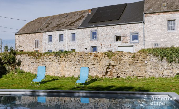 Charmant vakantiehuis in Doische voor 8 personen met priv�zwembad, tuin en barbecue