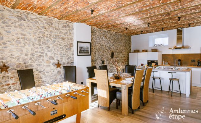 Charmant vakantiehuis in Doische voor 8 personen met priv�zwembad, tuin en barbecue