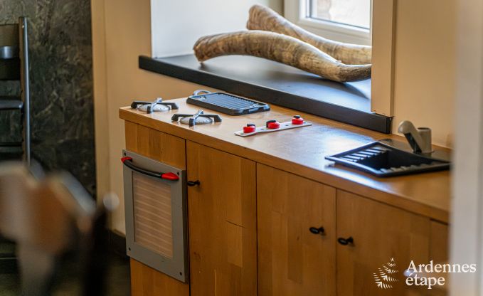 Ruime cottage in Durbuy (Heyd) voor 14 personen met 5 slaapkamers, 5 badkamers, sauna en tuin