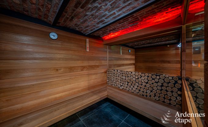 Ruime cottage in Durbuy (Heyd) voor 14 personen met 5 slaapkamers, 5 badkamers, sauna en tuin