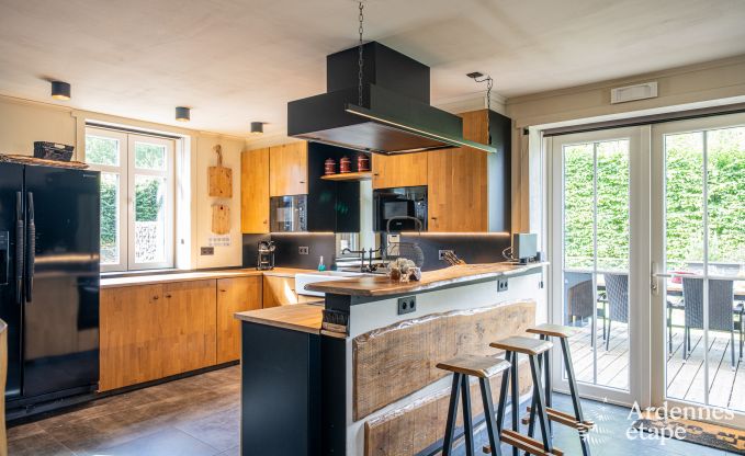Ruime cottage in Durbuy (Heyd) voor 14 personen met 5 slaapkamers, 5 badkamers, sauna en tuin