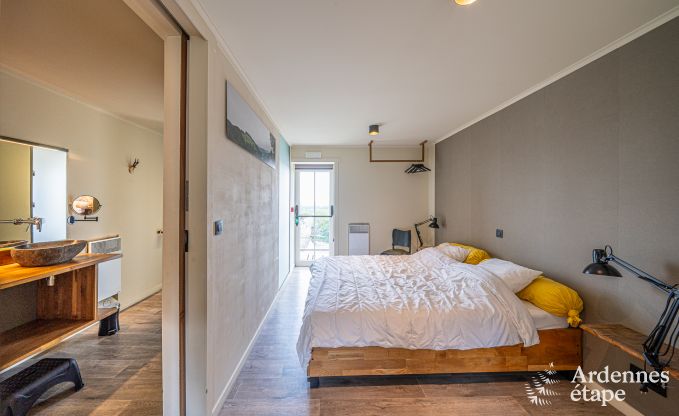 Ruime cottage in Durbuy (Heyd) voor 14 personen met 5 slaapkamers, 5 badkamers, sauna en tuin
