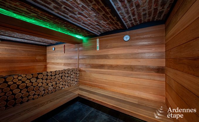 Ruime cottage in Durbuy (Heyd) voor 14 personen met 5 slaapkamers, 5 badkamers, sauna en tuin