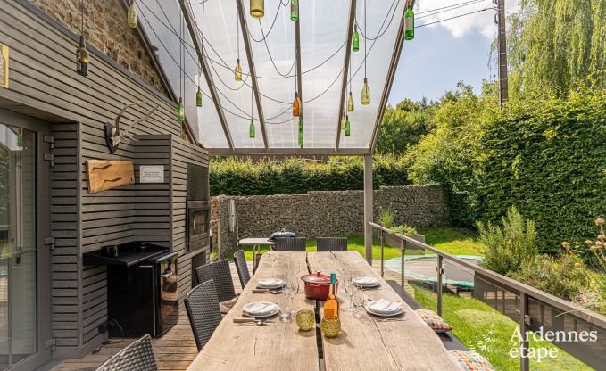 Ruime cottage in Durbuy (Heyd) voor 14 personen met 5 slaapkamers, 5 badkamers, sauna en tuin