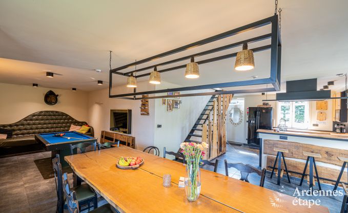 Ruime cottage in Durbuy (Heyd) voor 14 personen met 5 slaapkamers, 5 badkamers, sauna en tuin