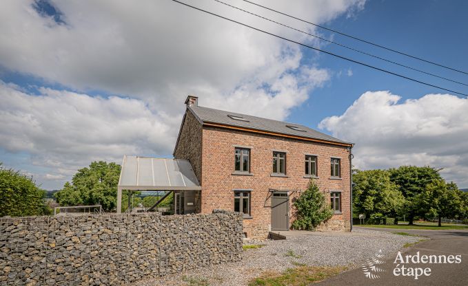 Ruime cottage in Durbuy (Heyd) voor 14 personen met 5 slaapkamers, 5 badkamers, sauna en tuin