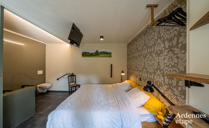 Ruime cottage in Durbuy (Heyd) voor 14 personen met 5 slaapkamers, 5 badkamers, sauna en tuin