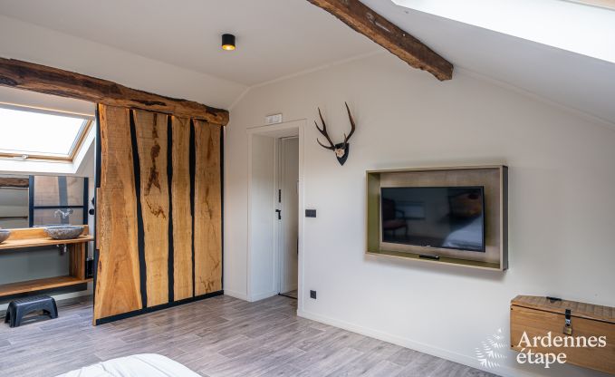 Ruime cottage in Durbuy (Heyd) voor 14 personen met 5 slaapkamers, 5 badkamers, sauna en tuin
