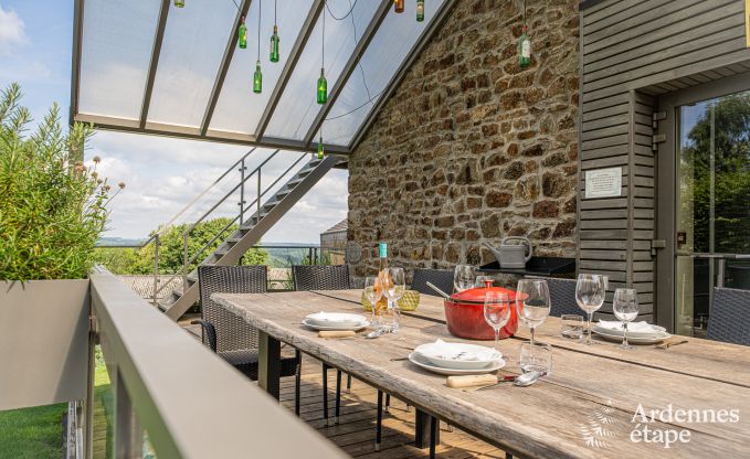 Ruime cottage in Durbuy (Heyd) voor 14 personen met 5 slaapkamers, 5 badkamers, sauna en tuin