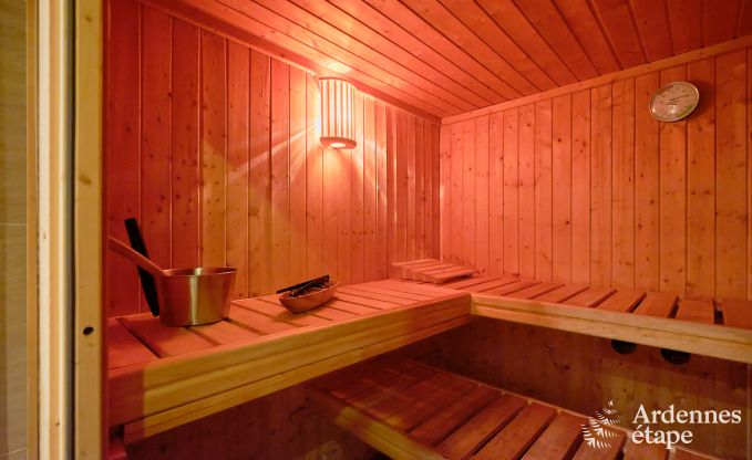 Ruime chalet voor 8 personen met sauna in de bossen rond Durbuy