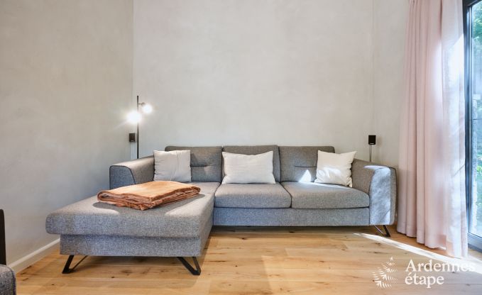 Ruime chalet voor 8 personen met sauna in de bossen rond Durbuy