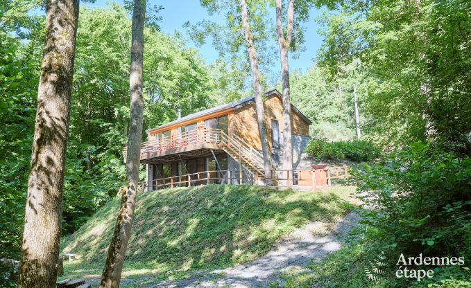 Ruime chalet voor 8 personen met sauna in de bossen rond Durbuy