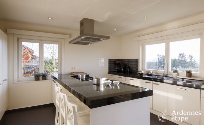 Chalet in Durbuy voor 18 personen in de Ardennen