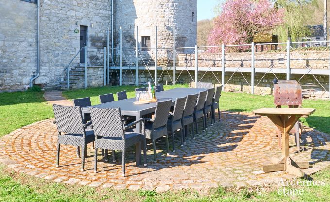 Kasteel in Durbuy voor 26 personen in de Ardennen