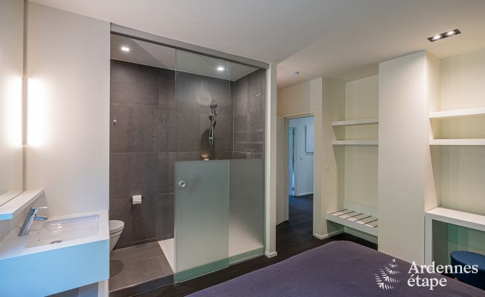 Ruime villa voor 8 personen in Durbuy met sauna, hottub en priv�tuin